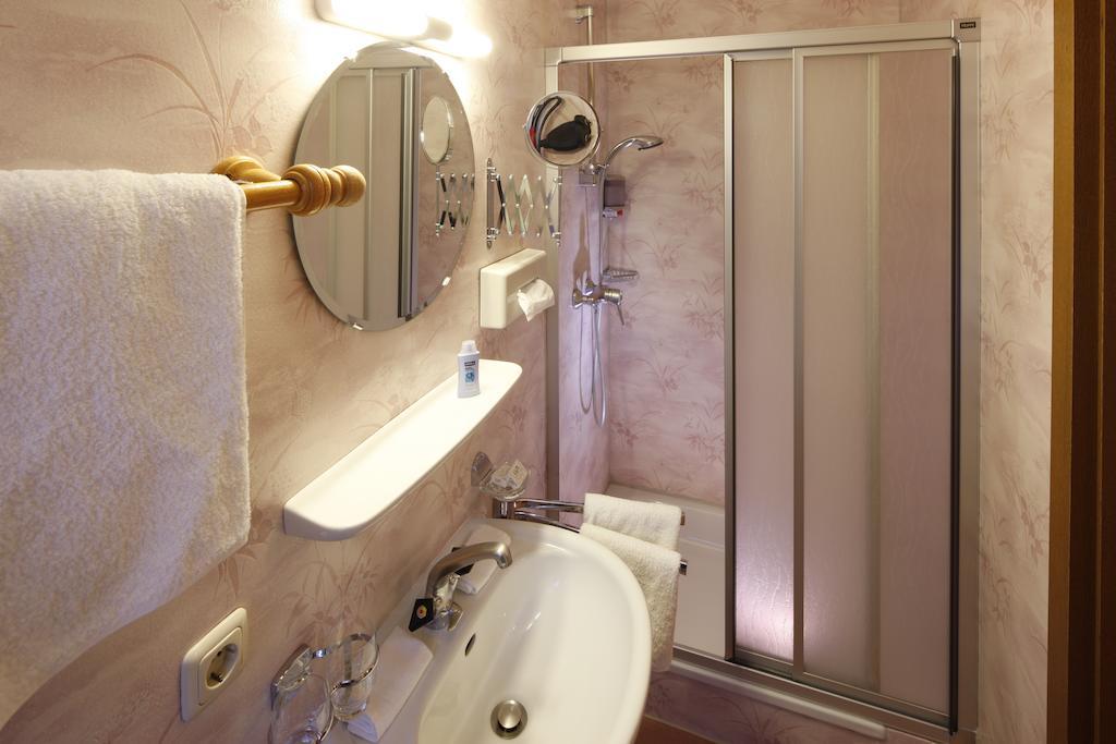 Hotel-Gasthof Zimba Damuels Pokoj fotografie
