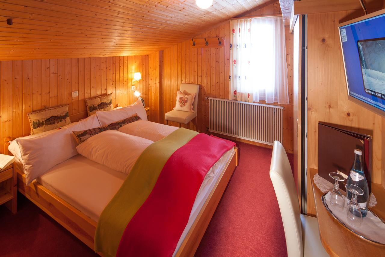 Hotel-Gasthof Zimba Damuels Exteriér fotografie